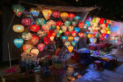 Hoi An Night Market: A Thing to Do in Hoi An at Night – Central Vietnam ...