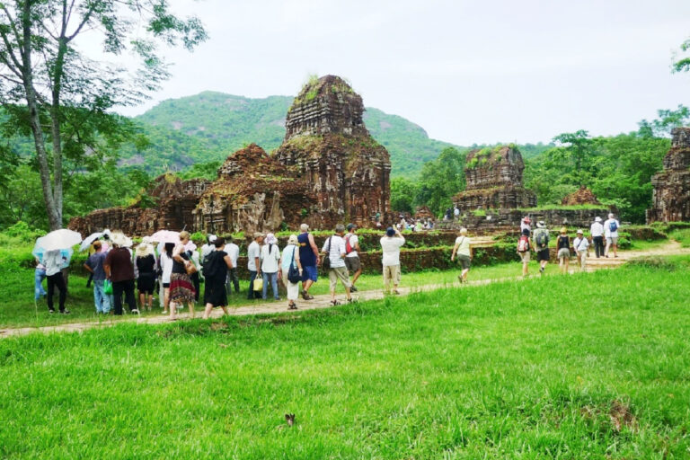 central vietnam heritage tour